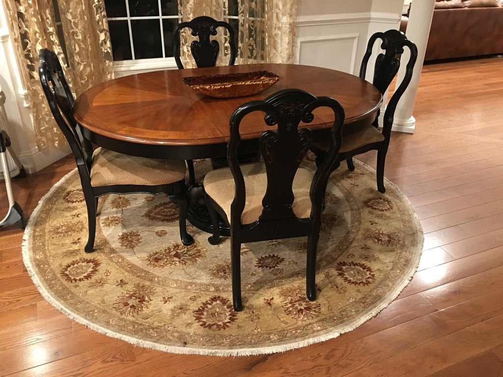 The Importance of a Persian Rug's Size