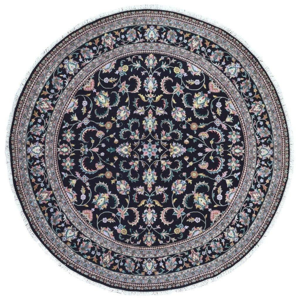 Rug Feature: Round Rugs