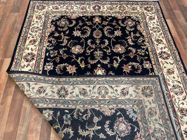 Type: Indo // Design: Kashan 5'2x8'7