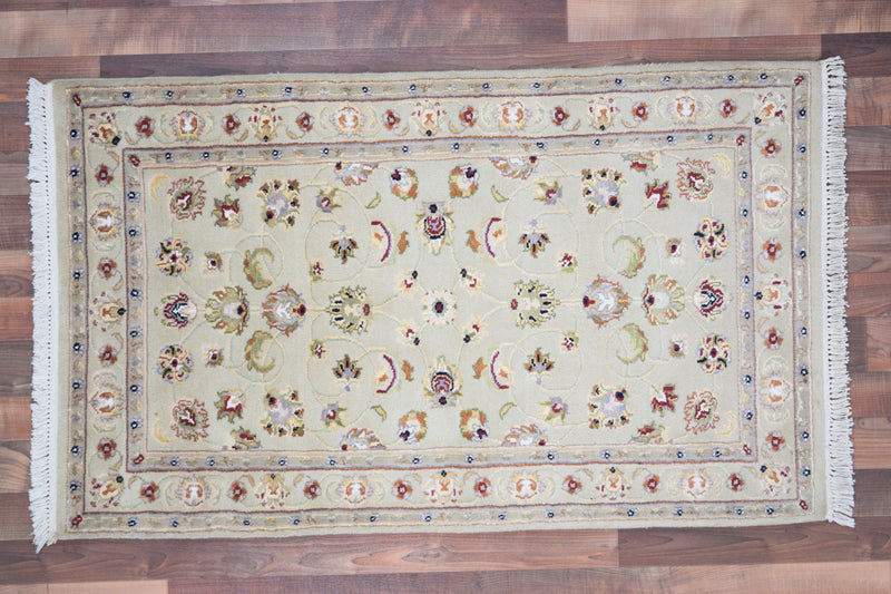 Indian Rug Hand Knotted Oriental Rug Fine Tabriz Silk Flowers 4'10x2'10