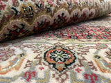Indian Rug Hand Knotted Oriental Rug Fine Tabriz Silk Touch 5'5x3'1