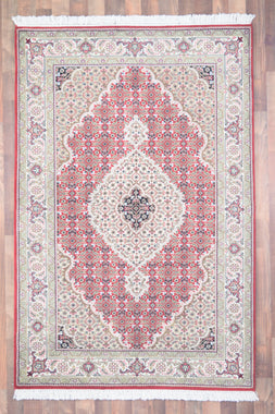 Indian Rug Hand Knotted Oriental Rug Fine Tabriz with Silk 4'1x6'2