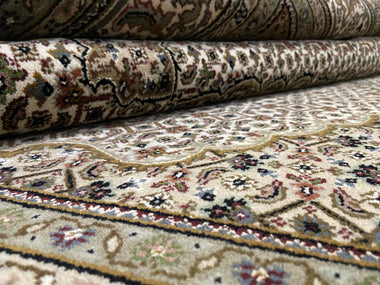 Indian Rug Hand Knotted Oriental Rug Fine Tabriz with Silk 6'3x6'3