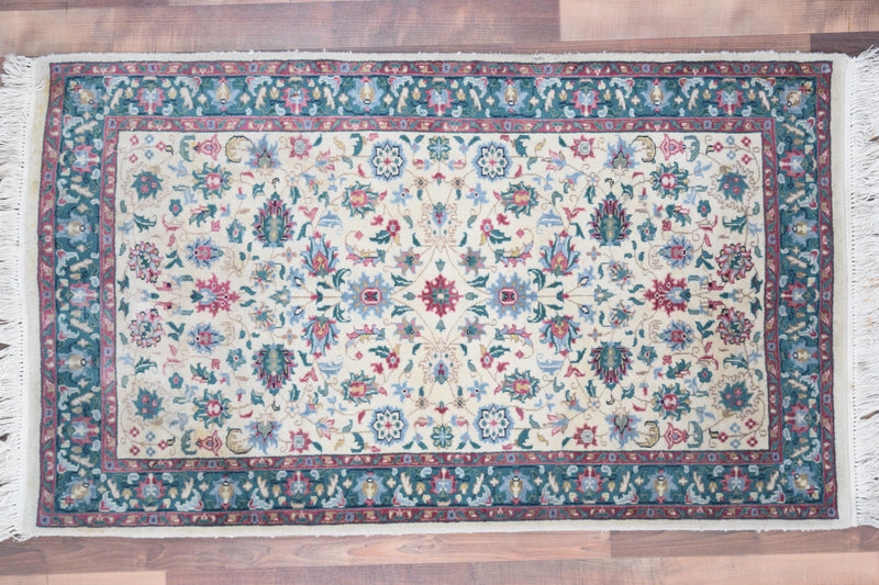 Indian Rug Hand Knotted Oriental Rug Kashan 3'1x5'2