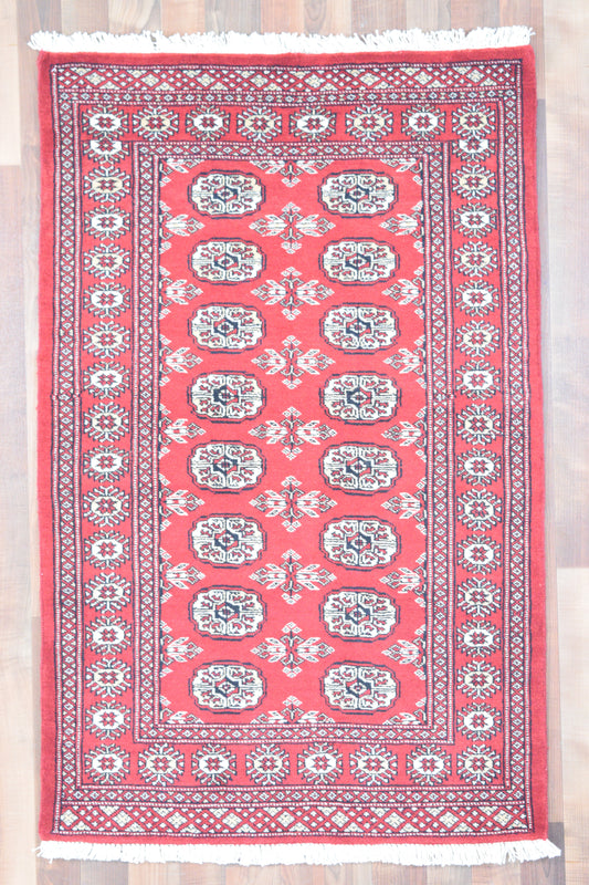 Indian Rug Hand Knotted Oriental Rug Type: Craig HK // Design: Bukhara 3'2x5'0