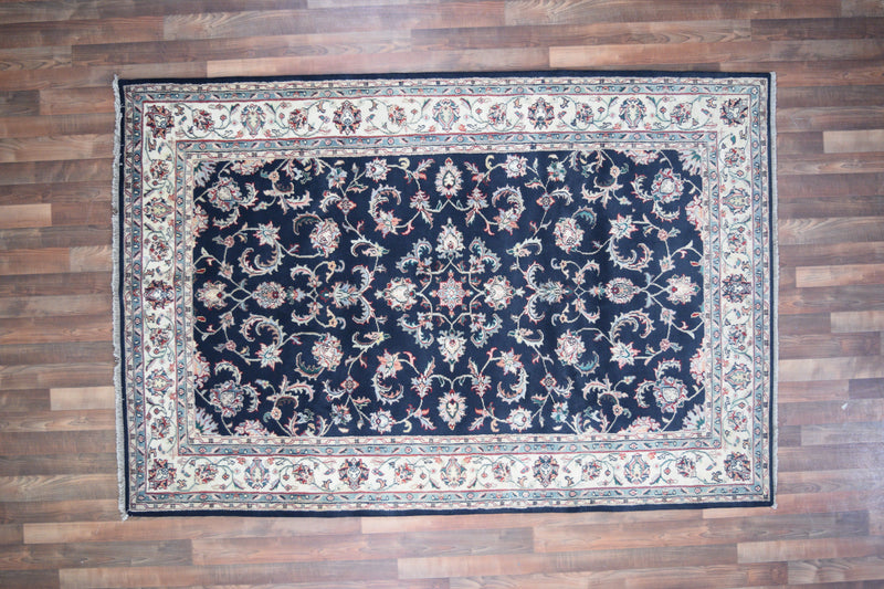 Indian Rug Hand Knotted Oriental Rug Type: Indo // Design: Kashan 5'2x8'7