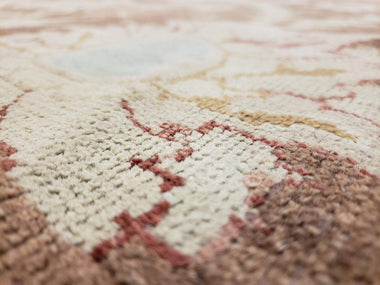 Fine Oriental Savanery Rug 9'8X13'7
