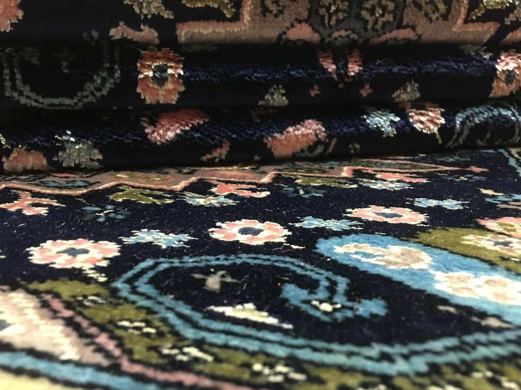 Pink and Black Royal Bukhara Oriental Rug 3'2X5'10